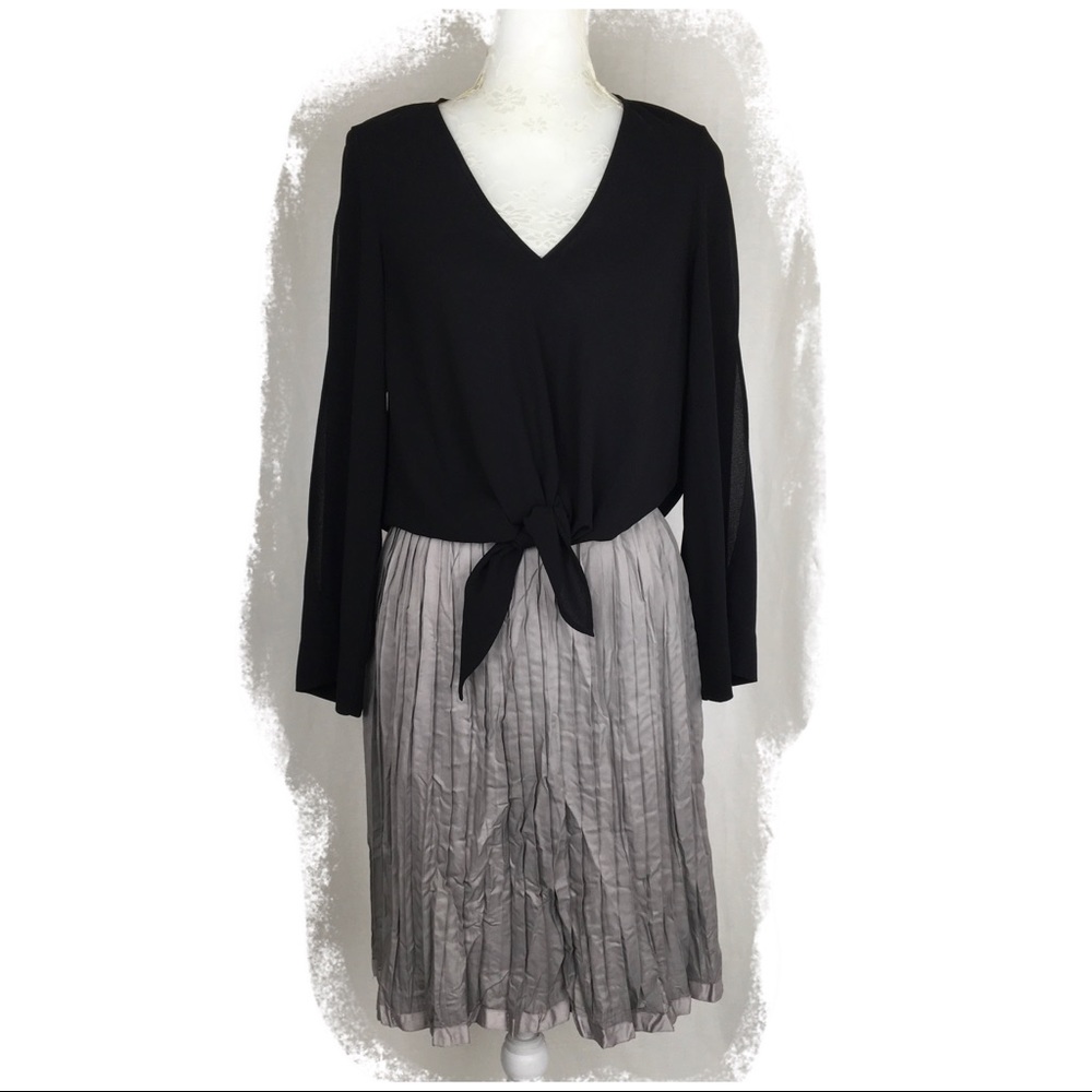 NWT Gap Gray Pleated Accordion Skirt